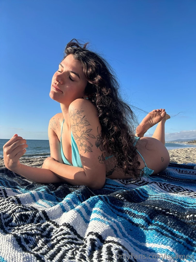 Chasing sunsets and good times 