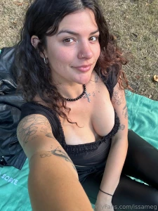 Confidence level a makeup-free selfie