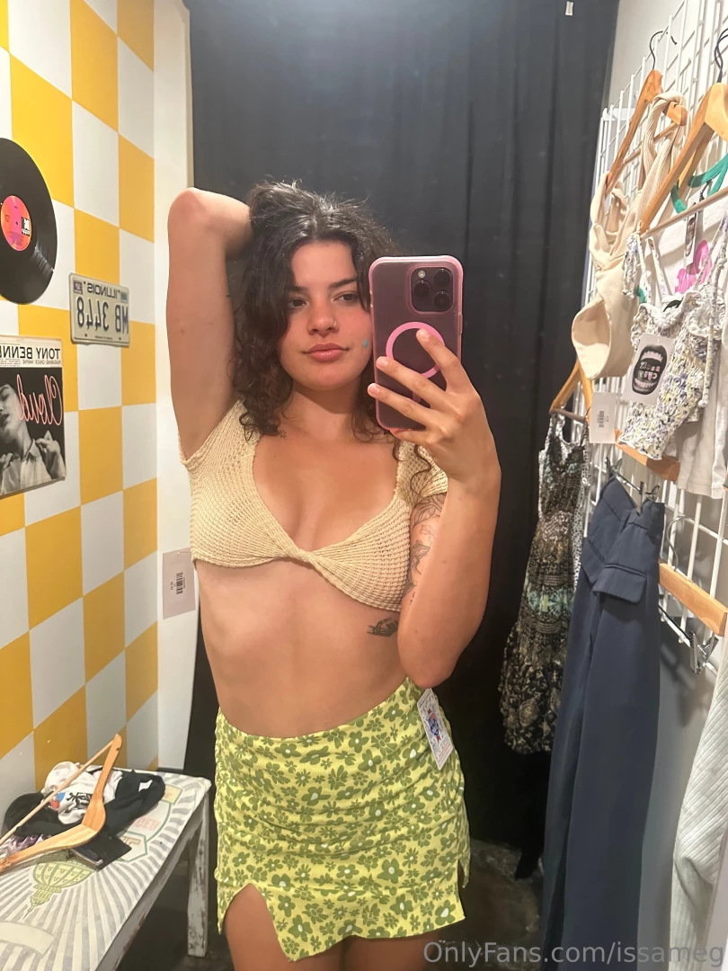 Reflecting good vibes only 