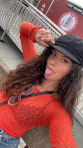 Throw back pic coz i feel cute in here do you agree