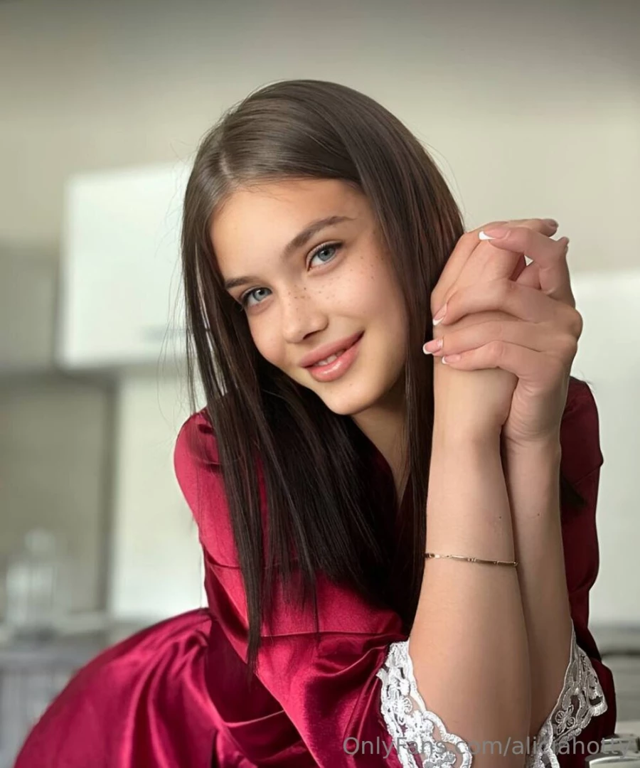 Athletic beauty vinregina with a juicy ass this sweet pussy loves to part 10 