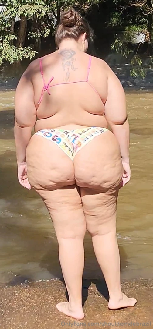 Under the sun in the waterfall 