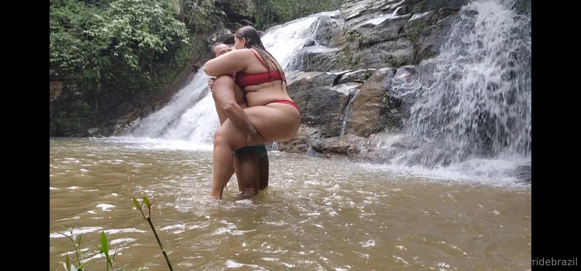 Lift and carry in the waterfall part 1 