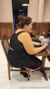 Feederism eating ice cream part 1