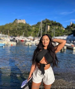 Turning heads by the waterfront