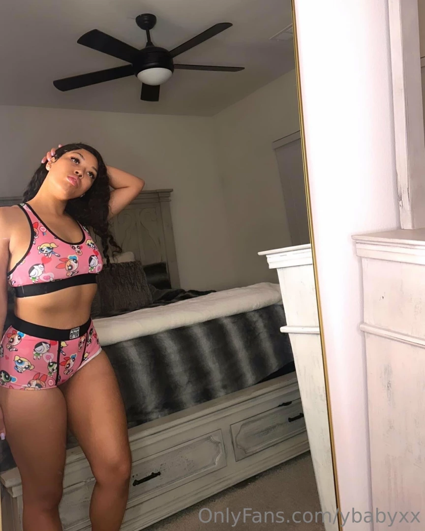 Fun in the mirror as usual part 1 