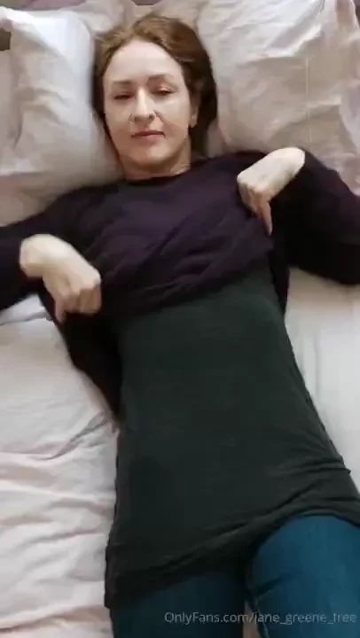 This is a 14 minute masturbation and orgasm video starting with quite 