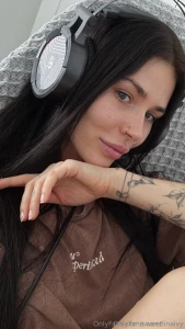 Home comforts are my best filter no makeup just me and my true mood