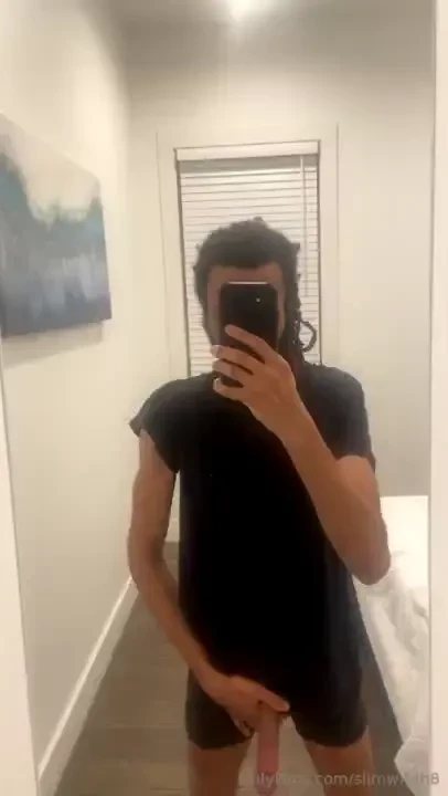 Jacking this dick on live 9pm et 6pm pt tip 5 for a live copy 