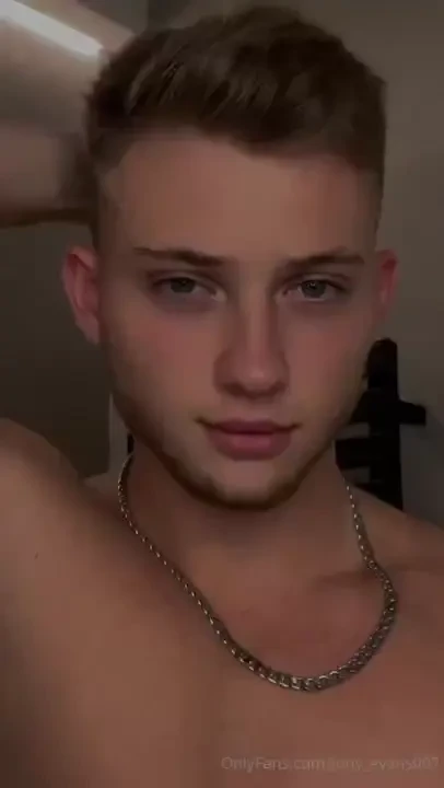 How do u like my haircut oh come on i just hope u love all of me 