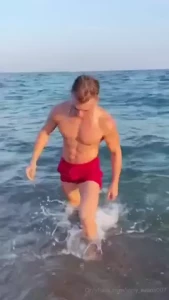 Would you pay attention to me on the beach