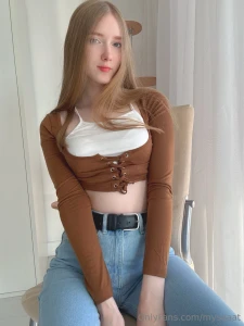 My favorite outfit is your attention part 2