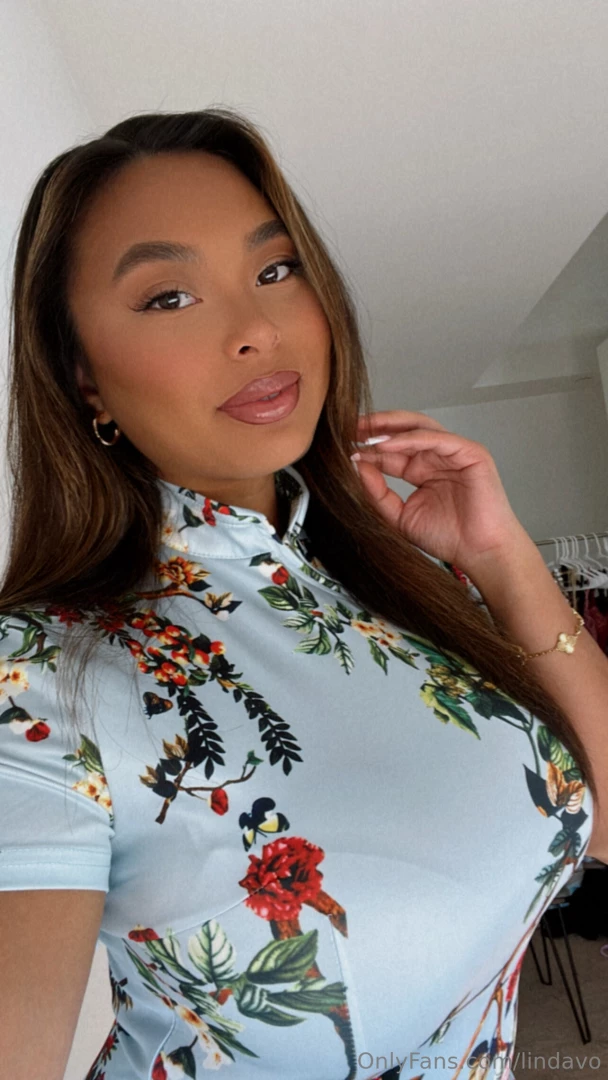 Happy lunar new year to all my linda lovers i m celebrating in my dms 