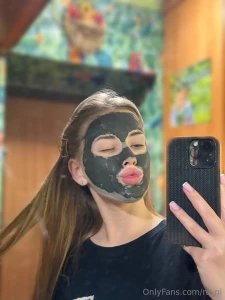 Care face mask before bed