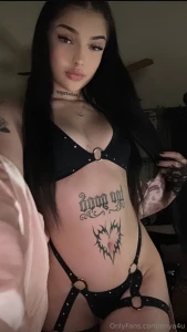 Mykennedy is actually so crazy she s sending out her longest squirting part 1