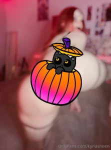 I m putting my big ass right on your face