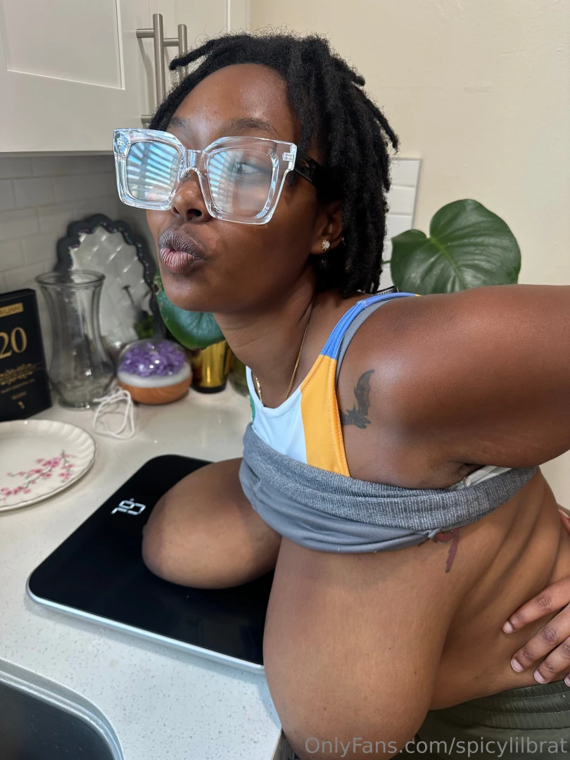 I weighed my boobsssss 7 9 lbs for one booby 17 6 lbs for both boobies part 1 