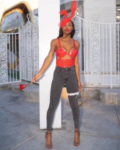 Tonights livestream begins in 1 hour see everyone 8pm cst tonight