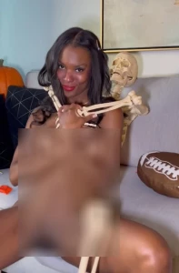 Heyyyy my guy i ve sent you a special discounted halloween bundle and