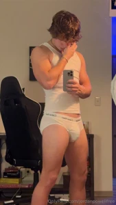 My bro sammooney has been killing it lately he is a tiktoker with over part 1