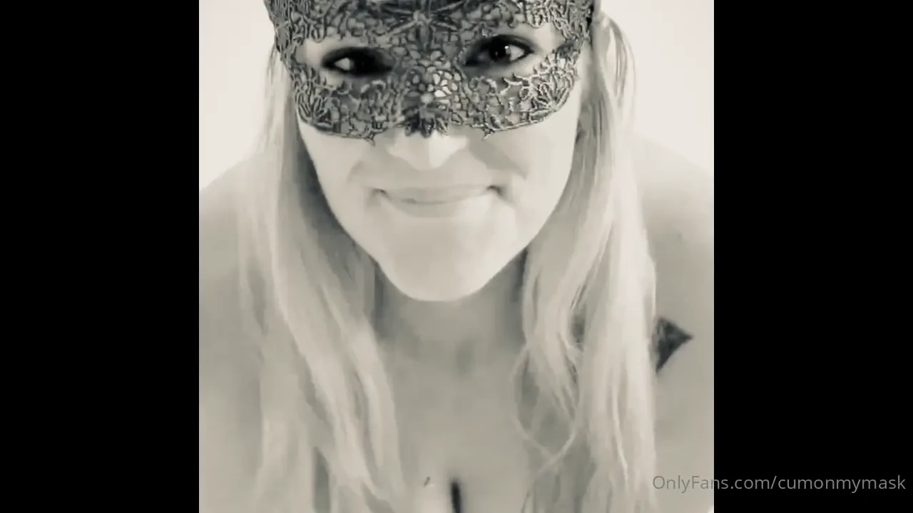 Happy music monday guess this song just by listening to these 5 