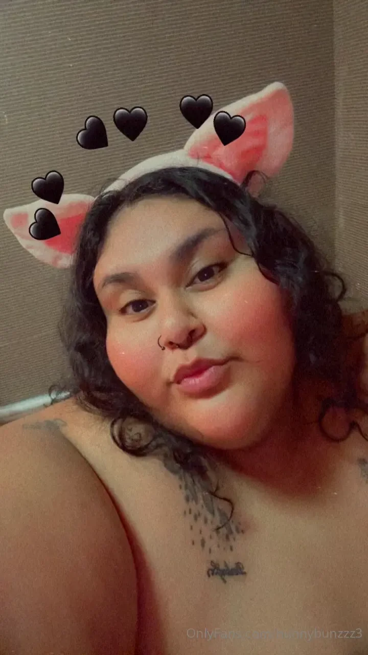 Sorryyy i havent been postingggg but ill get back to it in a week or 