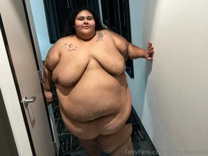 Heheh who wants to see me walking back and forth to my little chair