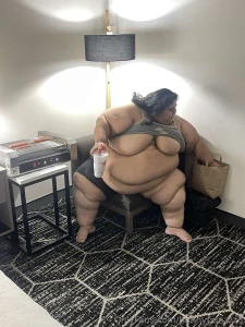 Hot roller hog stuffing video is being sent out tomorrow loves part 1