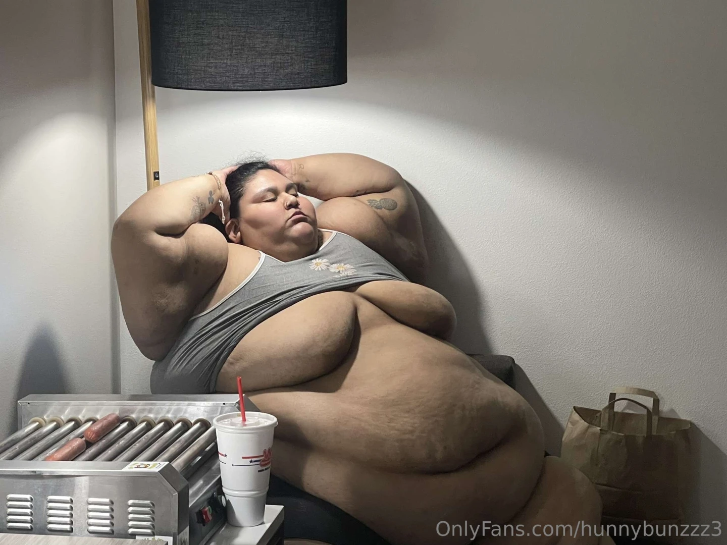 Hot roller hog stuffing video is being sent out tomorrow loves part 2 