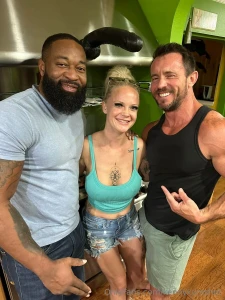 Have you seen our sextape jameshardonvip cjhotwifefree