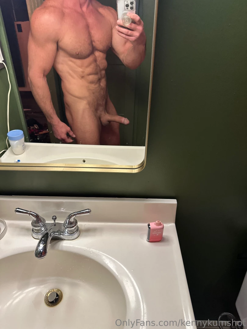 Morning wood vibes woke up hard and couldn t keep my hands off it 