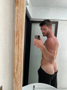 Should i flash more of me