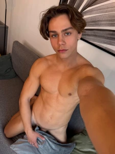 The guy-next-door you dream about is real and he s spencer don t let part 5