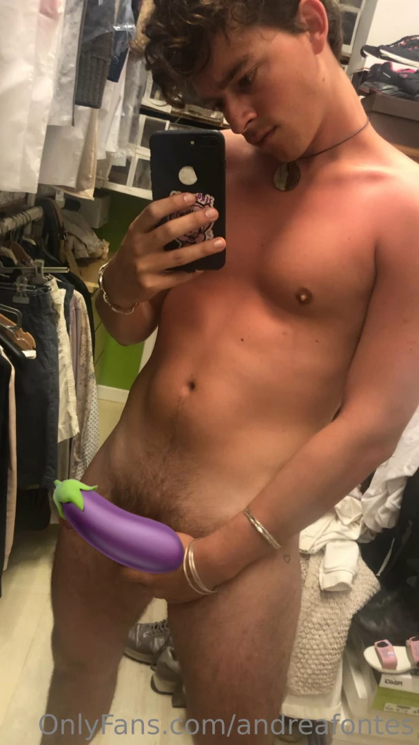 Want some check the uncensored pic right above 