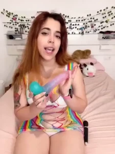 Video nuevo en tus mensajes directos incluye mucho anal new video on