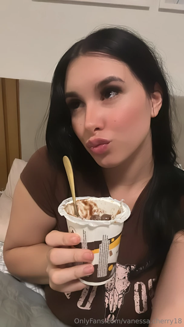 I wanna put this in your and lick it 