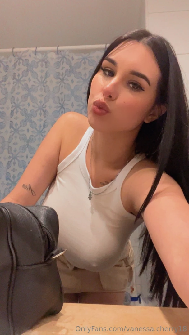 Vanessa.cherry18 