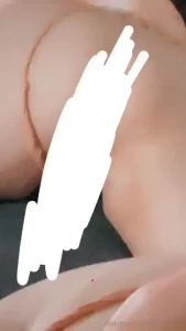 Play with my pussy from the back part 1