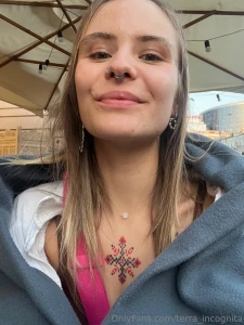 I d like to go to the beach right now and not think about anything bad