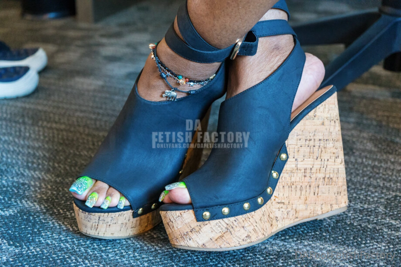Auntie cinnamon is rocking those sexy wedges with the ankle strap and part 2 