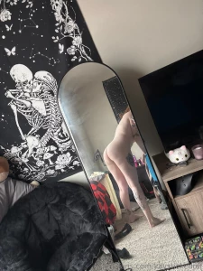 How long do you stay naked after showering part 1