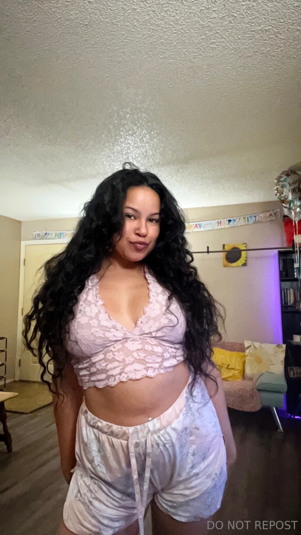 Happy monday tips always get treats make sure to join my vip 