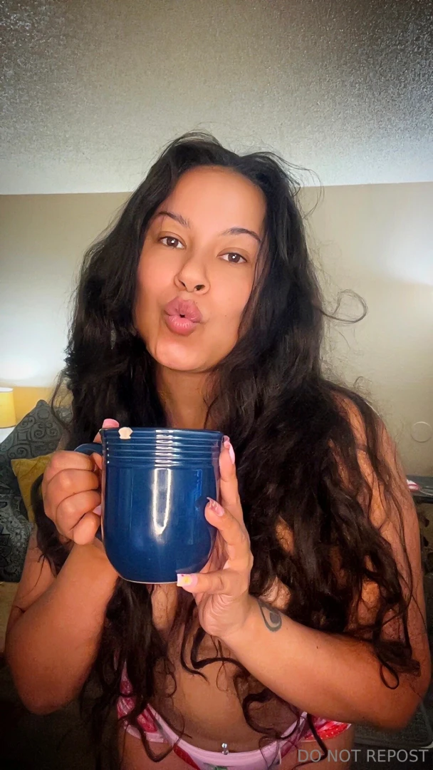 Topless tea party free on my vip thenewqueenofcomedyvip 