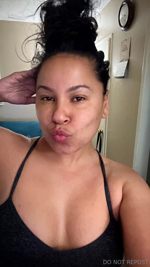 Happy saturday unlock for a dance video free on my vip 