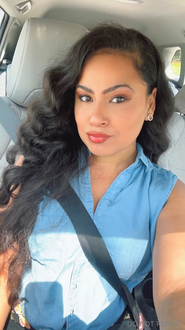 Hello my loves still in fl i went to lunch with my friends join my vip 