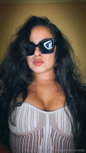 Happy saturday skanks doing something special today if you join my vip