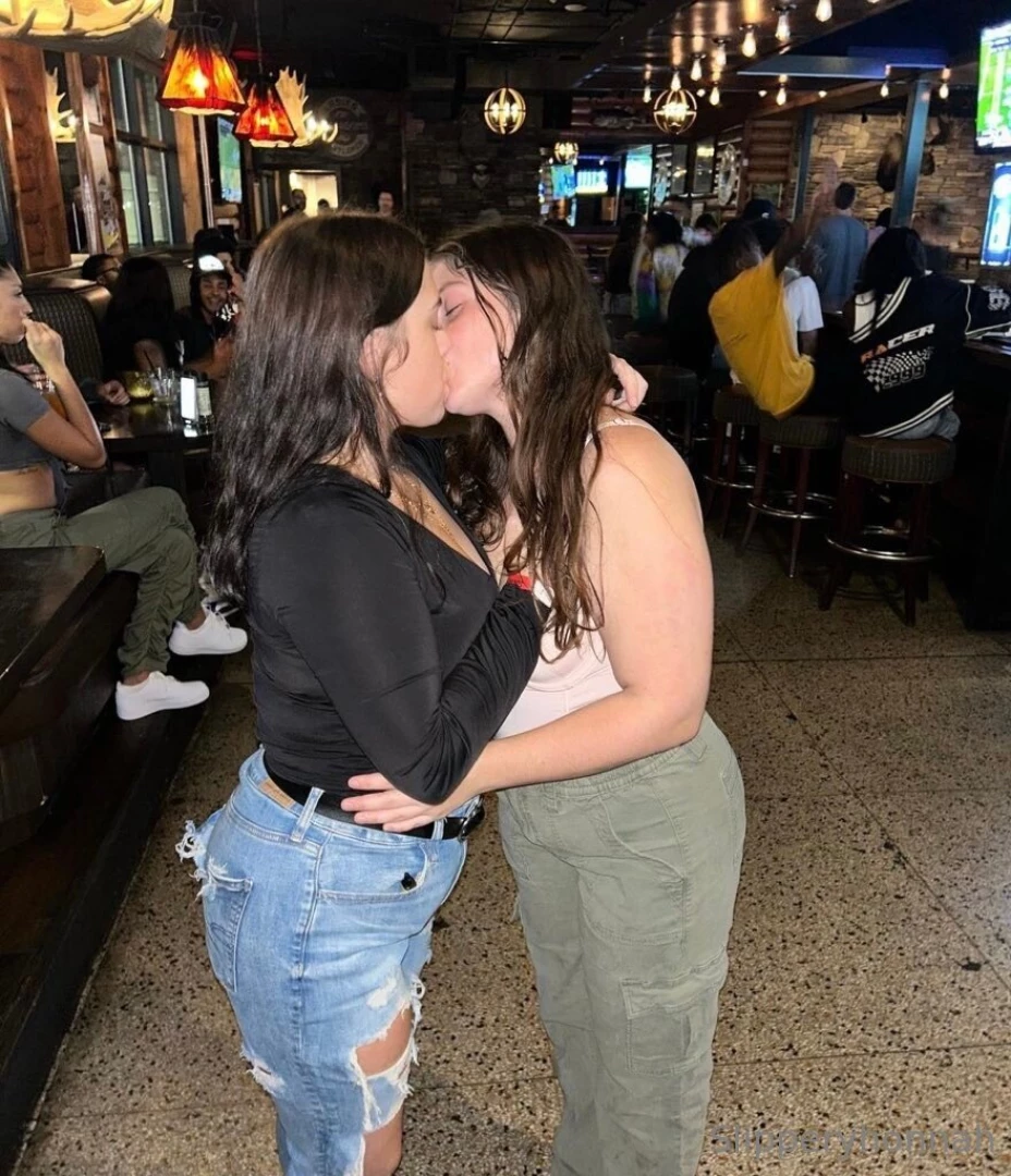 Https onlyfans com curvymomma678 follow my girl 