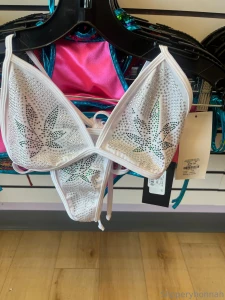 All tips will go towards my outfits check out my amazon wishlist too part 2