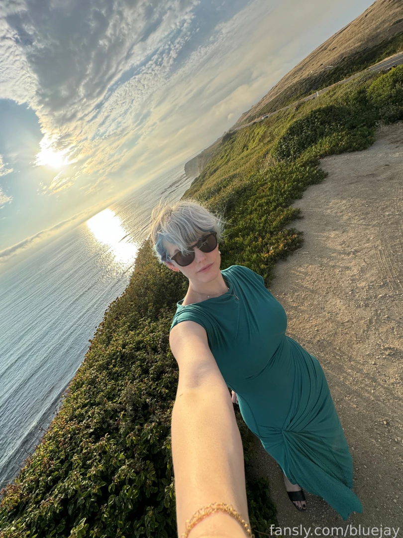 285641055552937984 part 1 