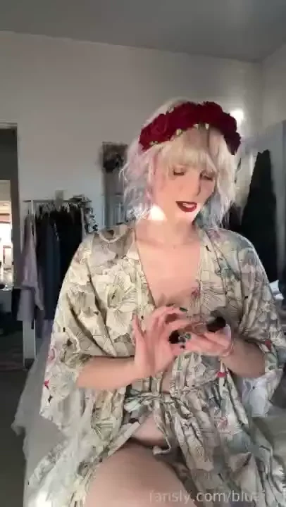 I don t do this very often but i m seeing how it feels a lil shopping 